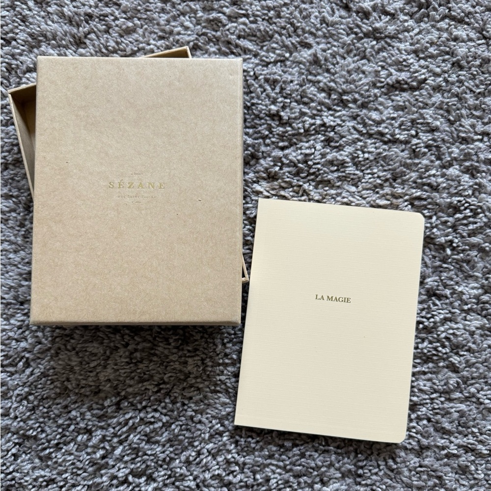BRAND NEW Sezane Pocket notebook